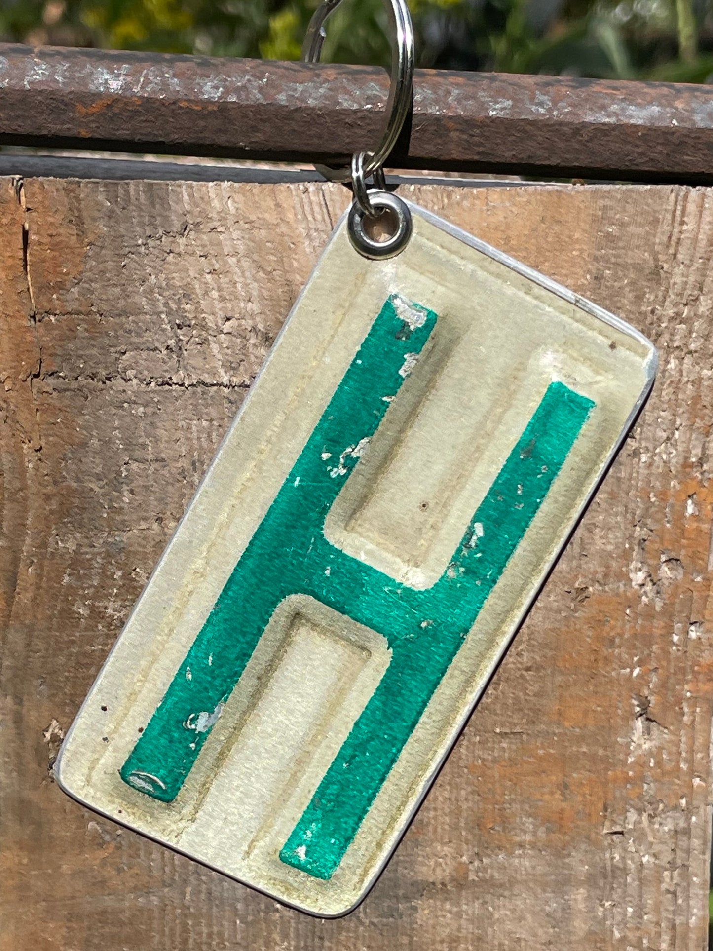 Vintage License Plate Keychain - Letter H