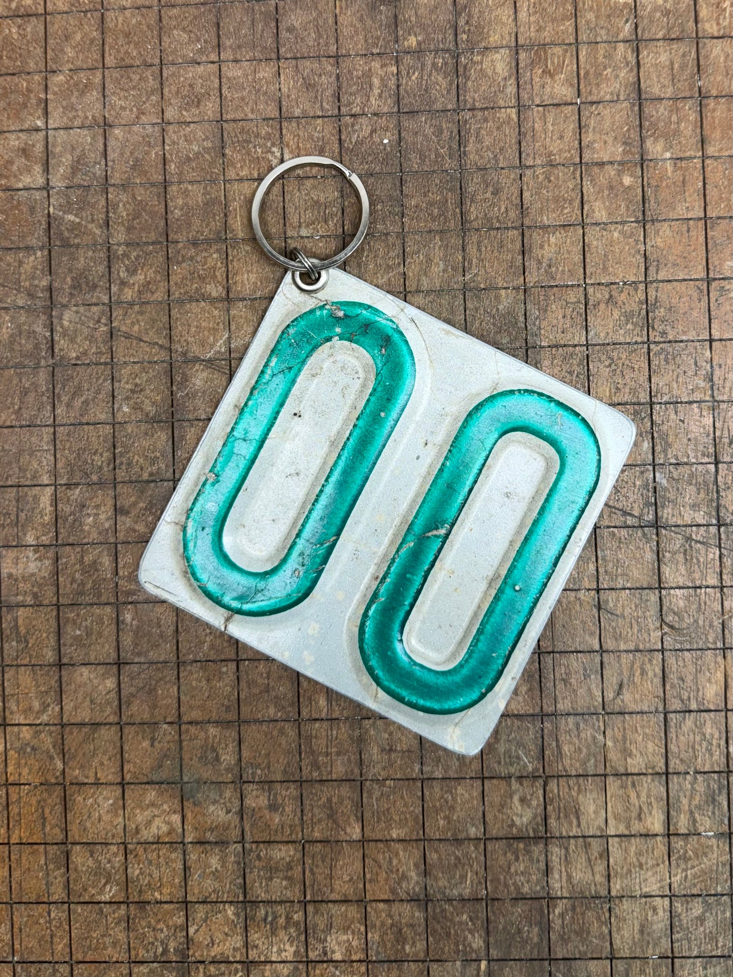 Vintage License Plate Keychain - Number 00