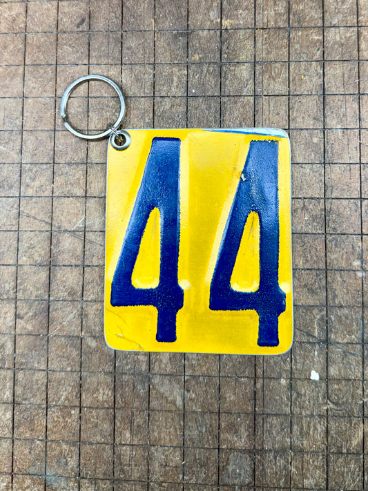 Vintage License Plate Keychain - Number 44