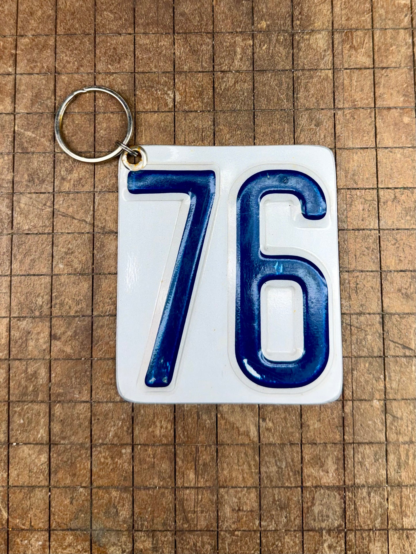 Vintage License Plate Keychain - Number 76
