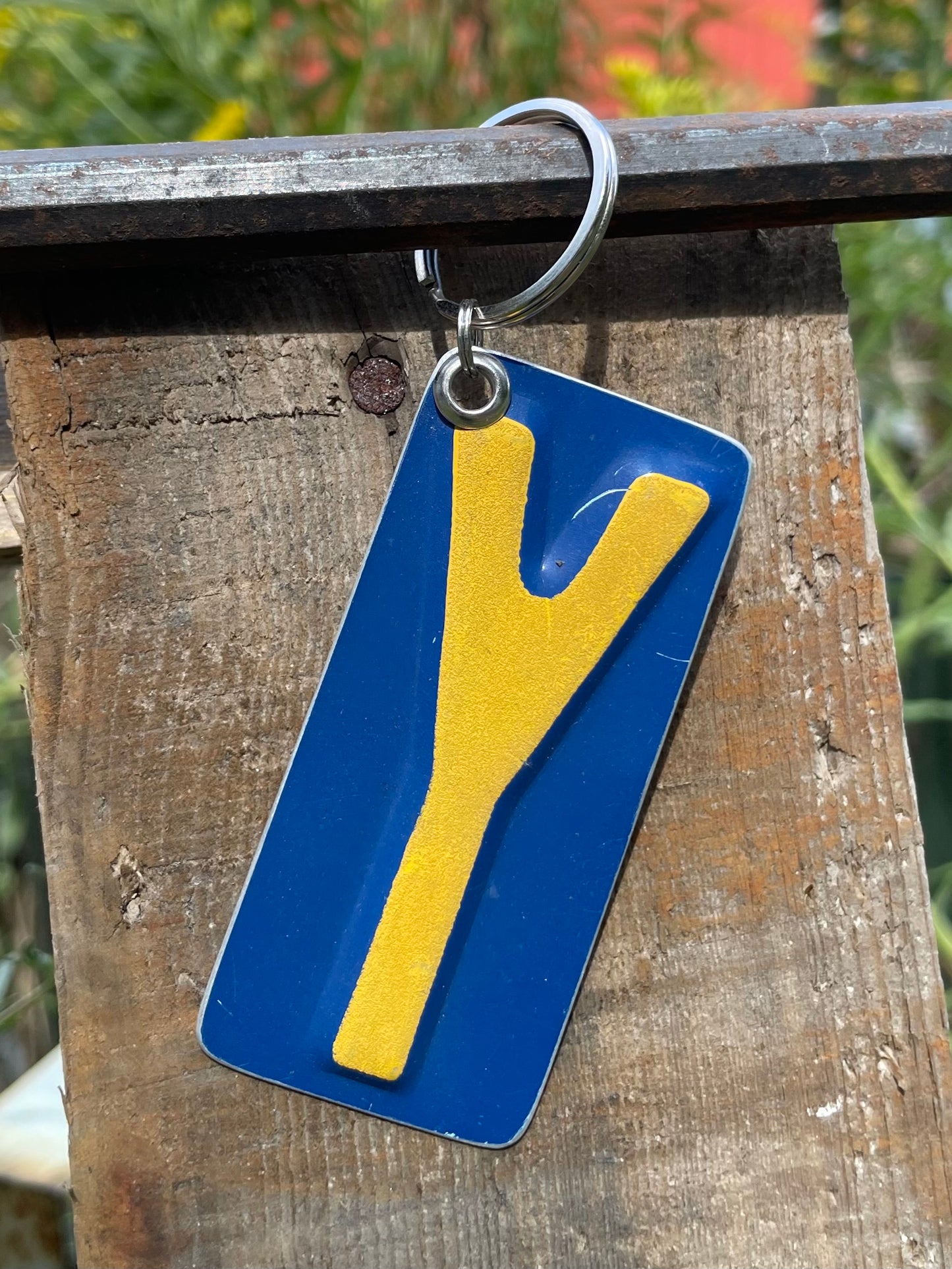 Vintage License Plate Keychain - Letter Y