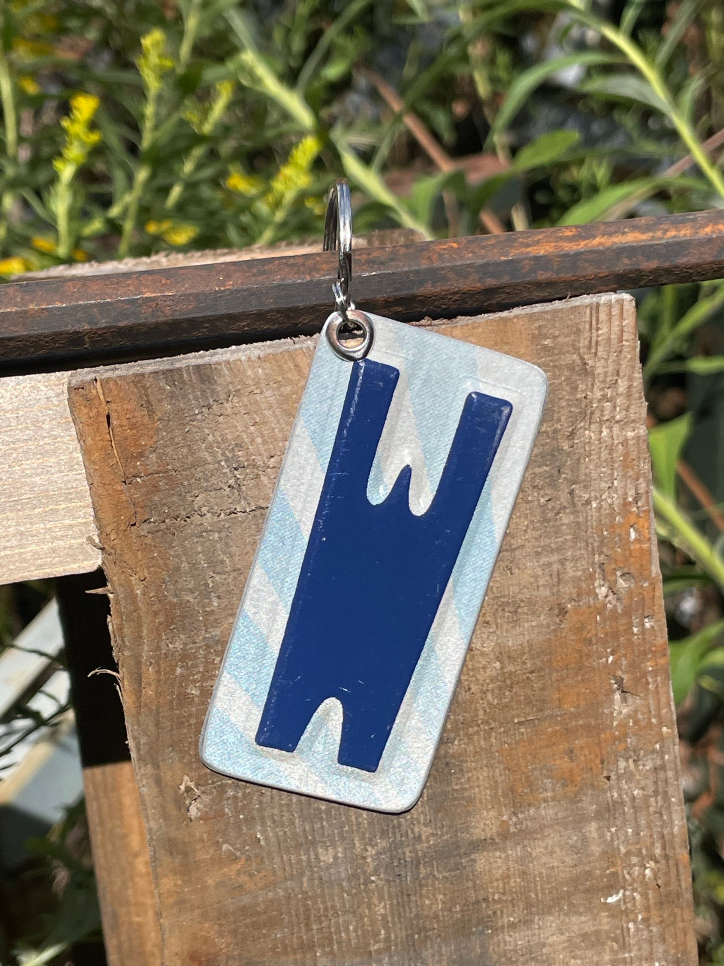 Vintage License Plate Keychain - Letter W