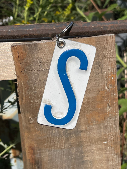 Vintage License Plate Keychain - Letter S